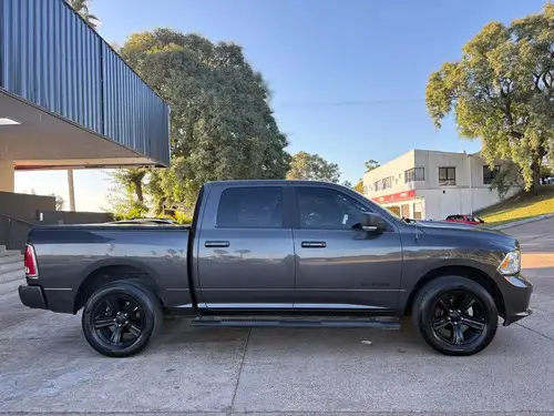 RAM 1500 5.7 Laramie At8 4X4 2024
