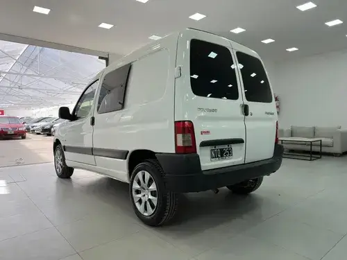 Peugeot Partner 1.6 Hdi Furgon Confort 2014