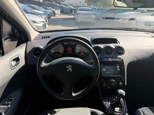 Peugeot 308 1.6 ALLURE L15 2017