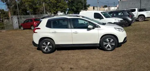 Peugeot 2008 FELINE 1.6 2018