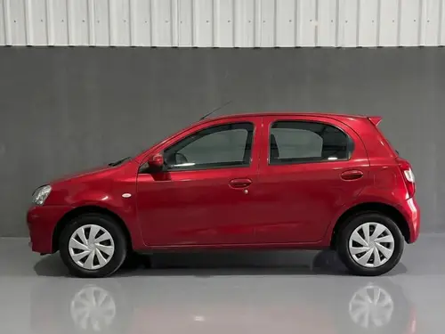 Toyota Etios 1.5 X 6mt My19 2021