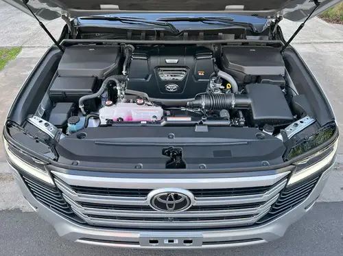 Toyota Land Cruiser 300 3.3 Td Vx 304Cv At10 2026