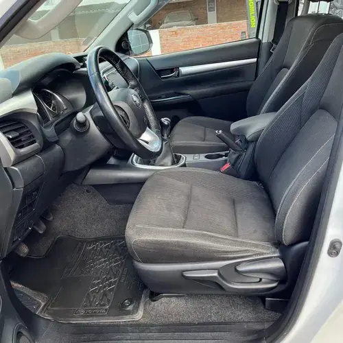 Toyota Hilux Pick-Up 2.4 Cd Sr 150cv 4x2 2021