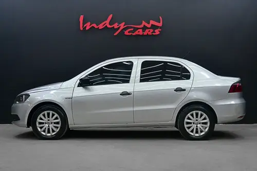 Volkswagen Voyage 1.6 GP I-Motion 2013