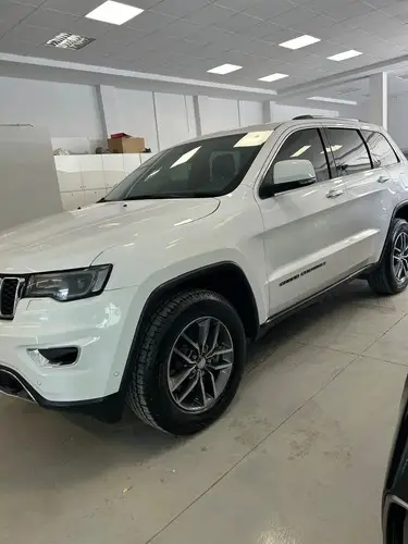 Jeep Grand Cherokee 3.6 Limited 286hp Techo + Llantas 18 2018