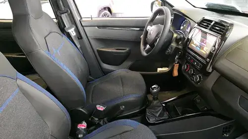 Renault Kwid 1.0 Sce 66Cv Iconic Bitono 2026