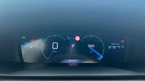 Peugeot 2008 1.6 Allure 2025