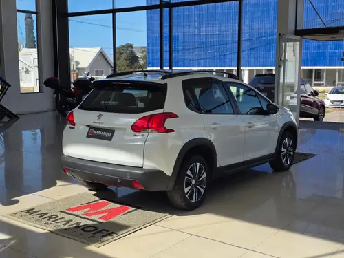 Peugeot 2008 1.6 Feline Tip am20 2022