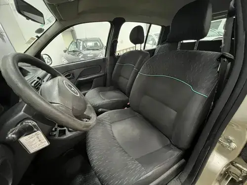 Renault Clio 1.2 Mio Confort Plus Abc 2015