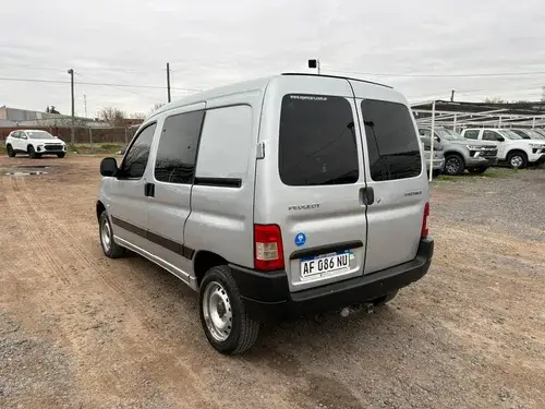 Peugeot Partner CONFORT 1.6 HDI 92 5 P 2021