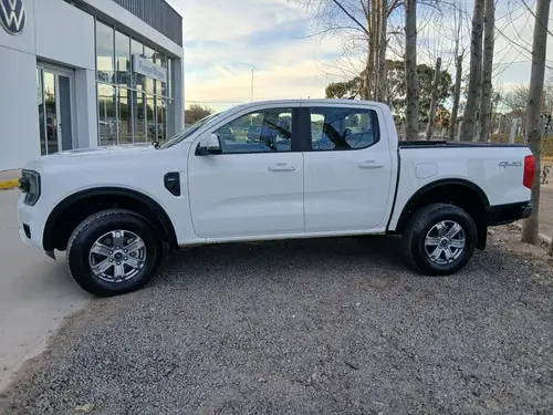 Ford Ranger XLS 3,0 V6 4X4 2025