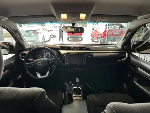 Toyota Hilux SRV 4x2 AT 2023
