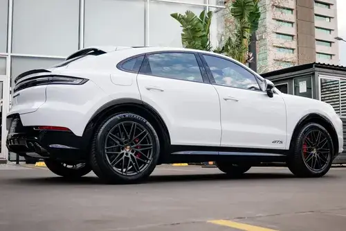 Porsche Cayenne coupé Cayenne GTS Coupé 2026