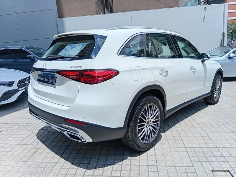 Mercedes-Benz GLC200 2.0 avantgarde 2025