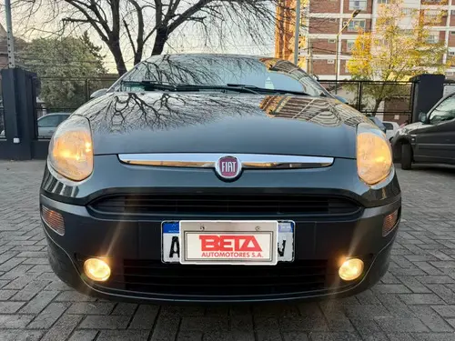 Fiat Punto 1.4 ATTRACTIVE UCONNECT L15 2016