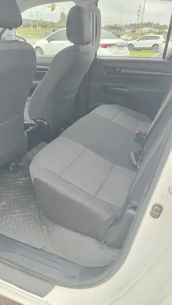 Toyota Hilux 4X4 DC DX 2.4 6MT 2023