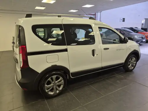 Renault Kangoo Ii 1.6 Sce Stepway 2026