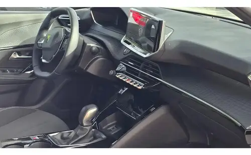 Peugeot 2008 1.0T Allure Cvt 2026
