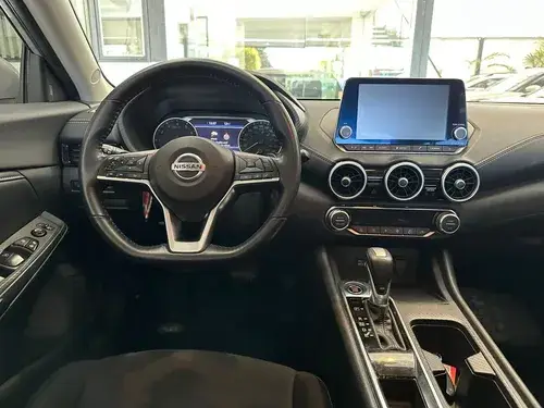 Nissan Sentra Advance 1.8 CVT 2022