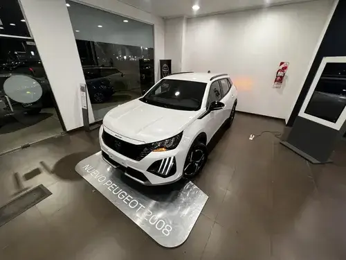 Peugeot 2008 1.0T Allure Cvt 2026