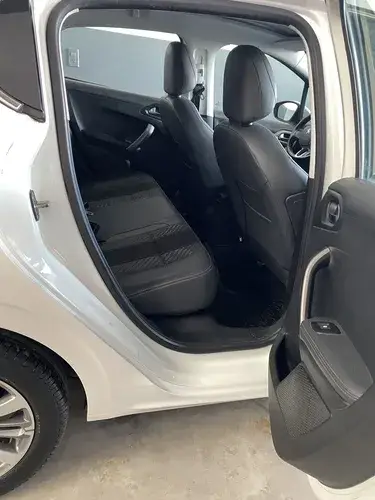 Peugeot 208 1.6 Feline Tiptronic 2018