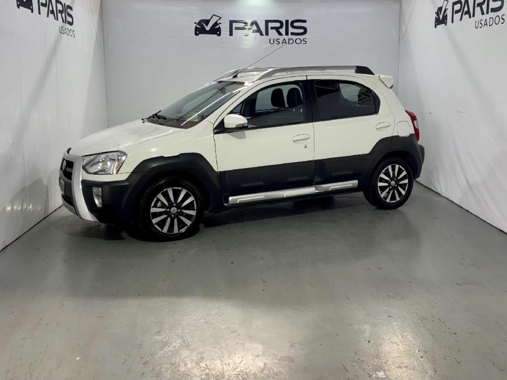 Toyota Etios 1.5 5 PTAS CROSS 2014