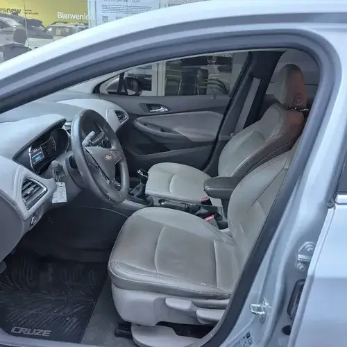 Chevrolet Cruze 1.8 Ltz Mt 141cv 2019