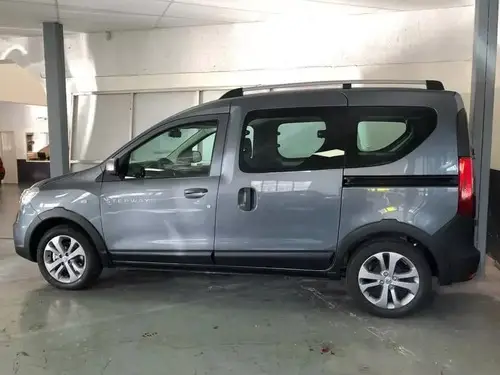 Renault Kangoo Ii 1.6 Sce Stepway 2026