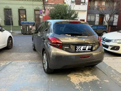 Peugeot 208 1.6 Allure Plus Hdi 2019