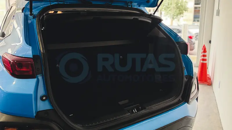 Hyundai KONA 2WD STYLE 2021