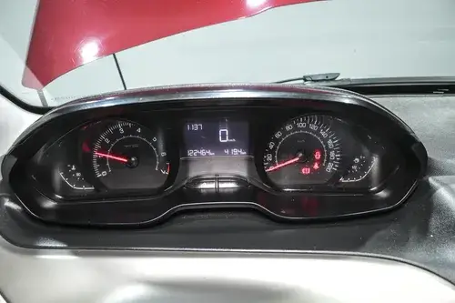 Peugeot 2008 1.6 Allure 2020