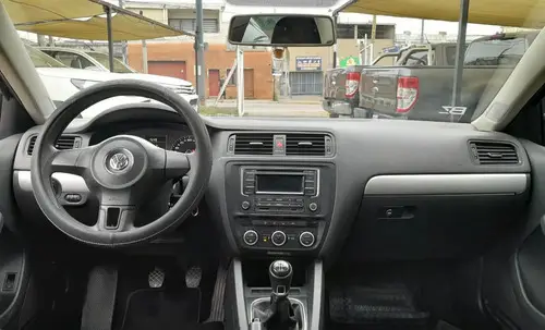 Volkswagen Vento 2.0 Advance I 110cv 2013