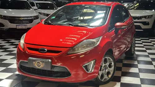 Ford Fiesta Kinetic 1.6 Design 120cv Titanium 2013