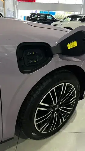 T1 0.0 (42 KW) fwd 2026 100% electrico 2026