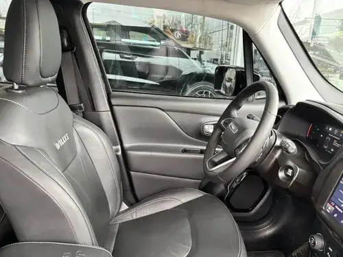 Jeep Renegade 1.3T Willys At9 4X4 2025