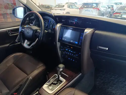 Toyota SW4 2.8 Srx 177cv 4x4 7as At 2016