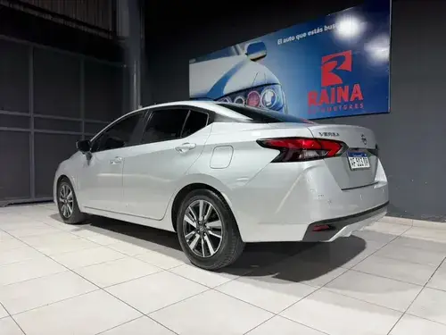 Nissan Versa 1.6 Advance At 2022