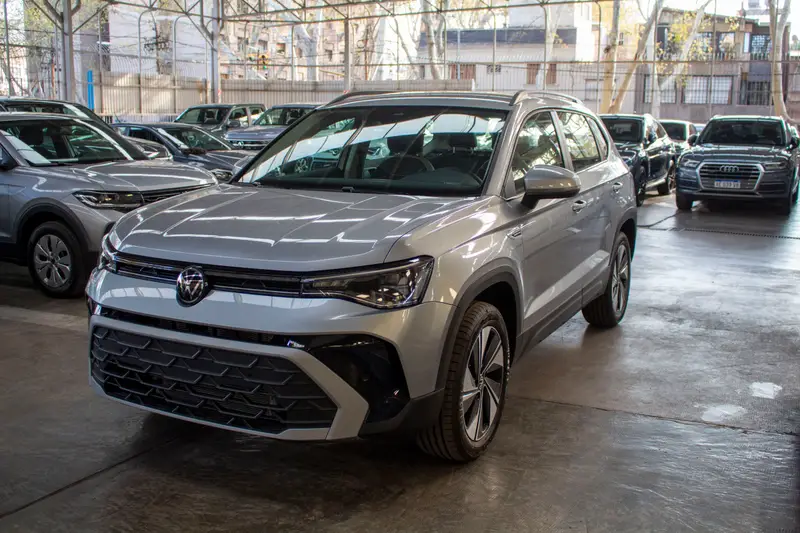 Volkswagen Taos Comfortline 2026