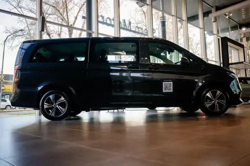 Mercedes-Benz Vito 1.9 119 Cdi Tourer Pasajeros 9+1 At 2025