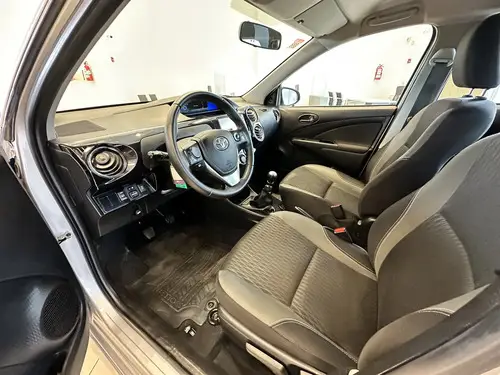 Toyota Etios 1.5 Sedan Xls 2018