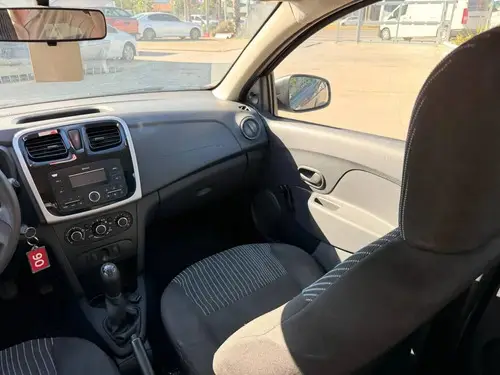 Renault Sandero Ii 1.6 8v Authentique 2017