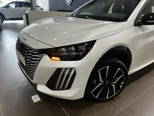 Peugeot 208 1.0T Gt 2026