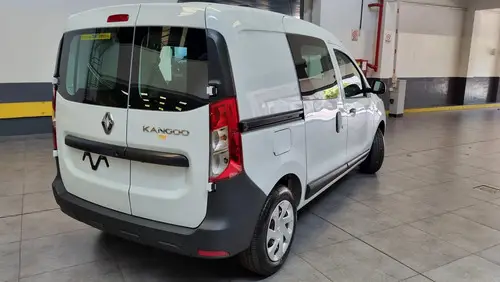 Renault Kangoo Ii Express 1.6 Sce Confort 5A 2026