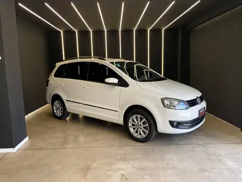 Volkswagen Suran 1.6 Comfortline 2014