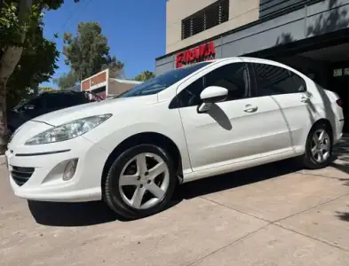 Peugeot 408 2.0 Allure Nav 143cv 2015