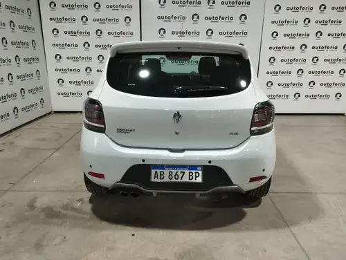 Renault Sandero 2.0 16V RS L16 2017