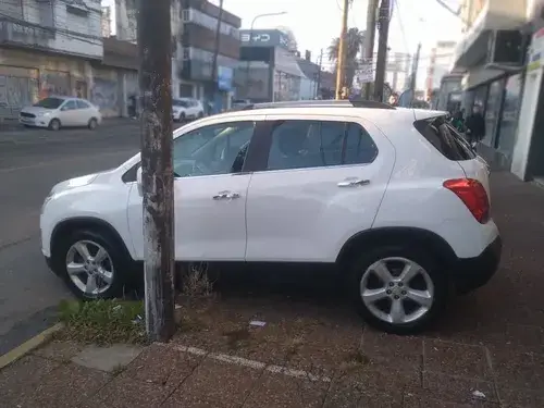 Chevrolet Tracker 1.8 Ltz+ Awd At 140cv 2017