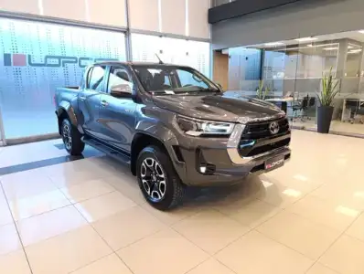 Toyota Hilux Pick-Up 2.8 Cd Srx 204Cv 4X4 At 2026