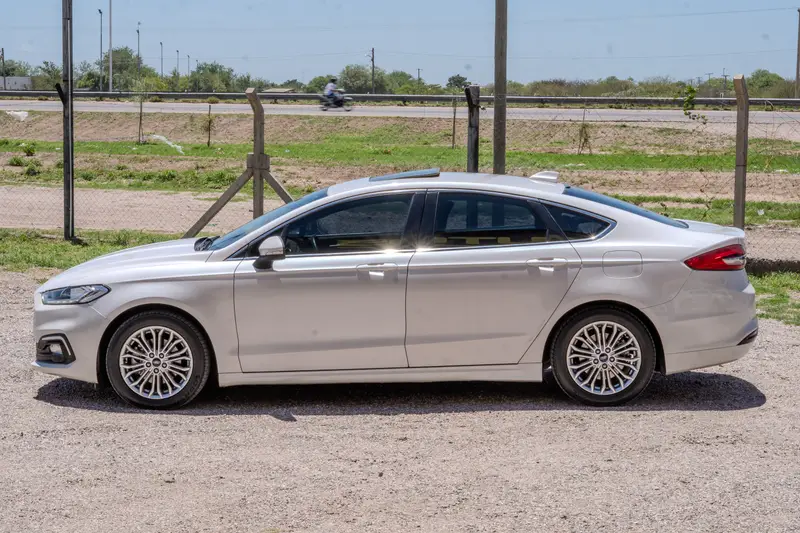 Ford Mondeo Titanium Hibrido At 2021