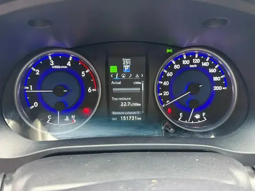 Toyota Hilux Pick-Up 2.8 Cd Srx 177cv 4x4 At 2016